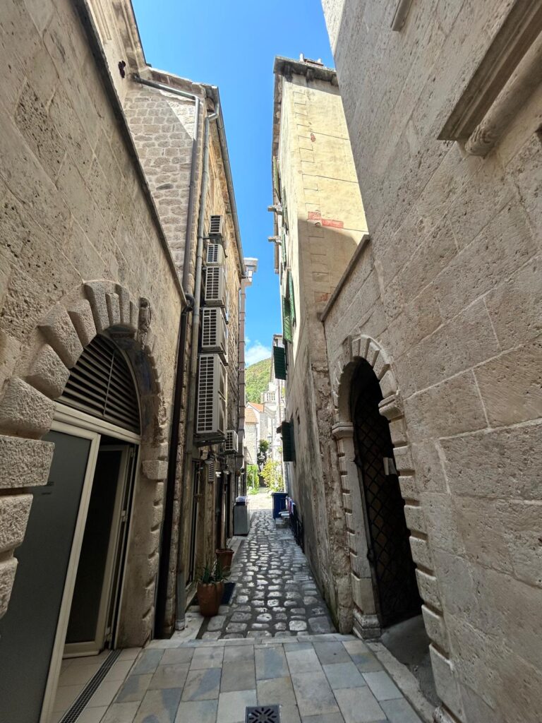 Kotor Streets 